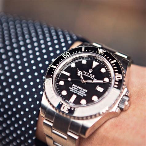 2017 rolex sea dweller 4000|rolex sea dweller 4000 investment.